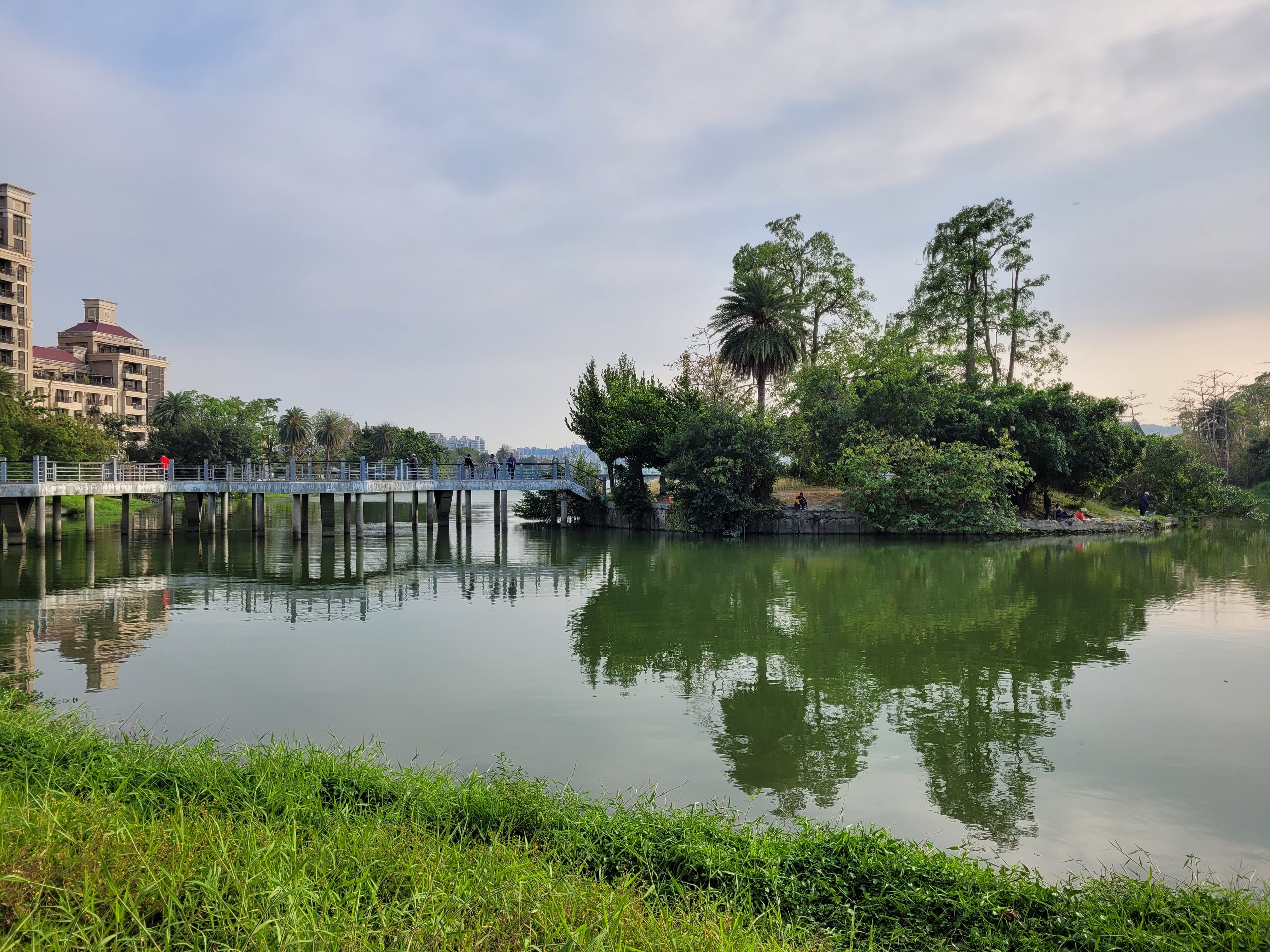 28/05/2025 - Small island inside a Kaohsiung lake