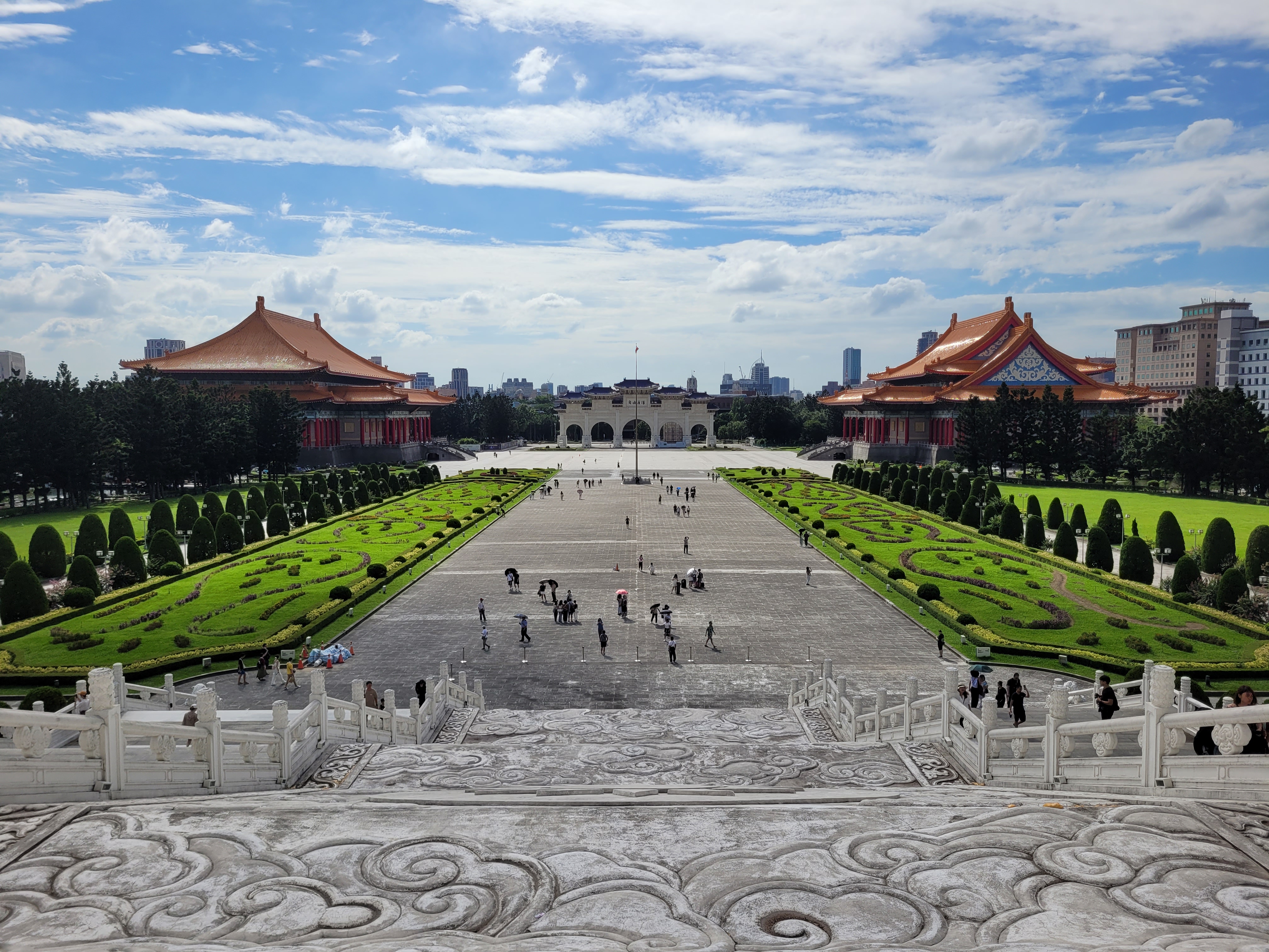 15/06/2025 - View from the Chiang Kai-shek Memorial