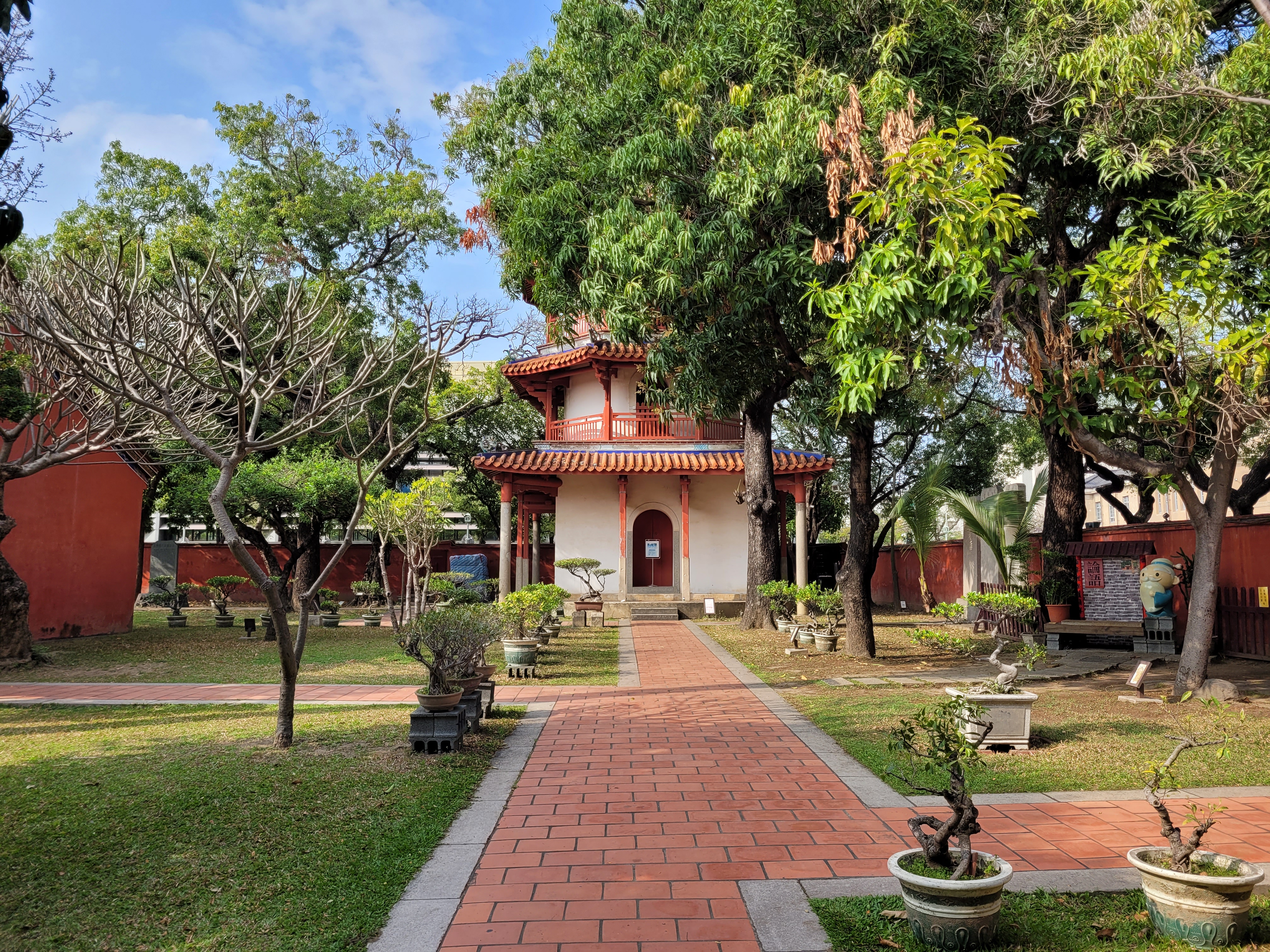 Small 17th-century Confucian temple with traditional architecture and peaceful courtyard.