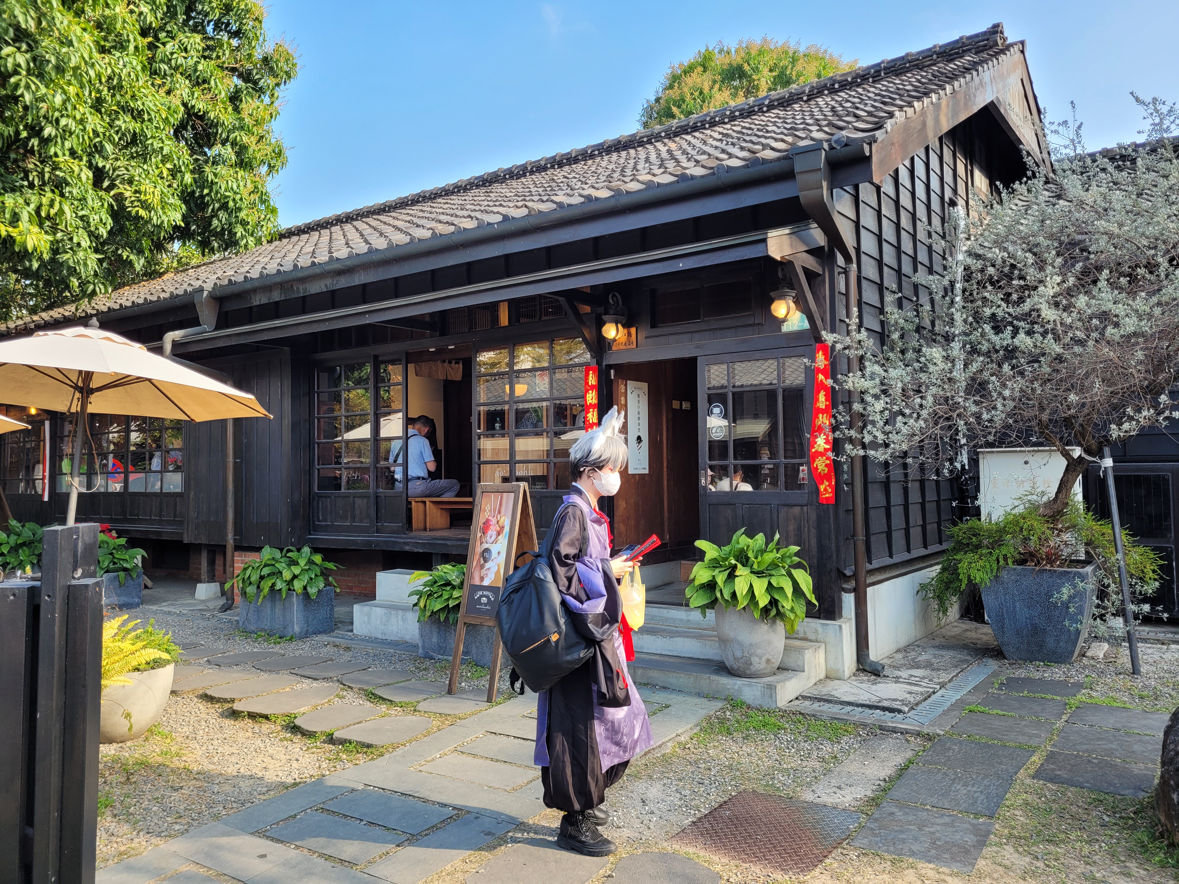 14/04/2025 - Traditional building