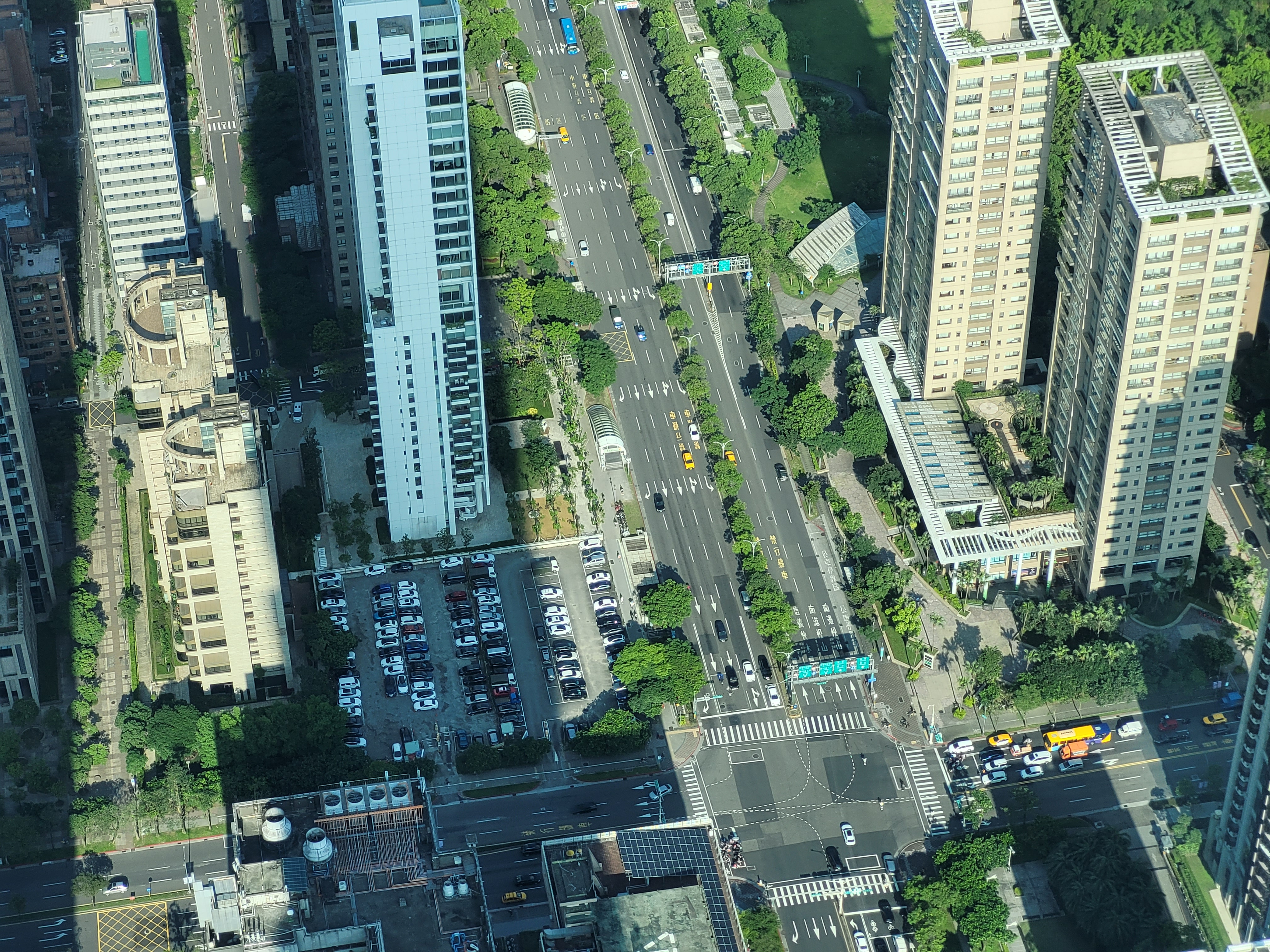 22/05/2025 - Picture from the top of Taipei 101 tower